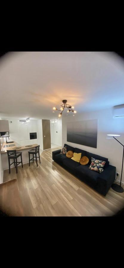 Angel Apartament Вроцлав Екстериор снимка